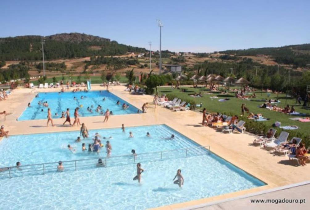 Anju-Pardal Villa Mogadouro  Luaran gambar