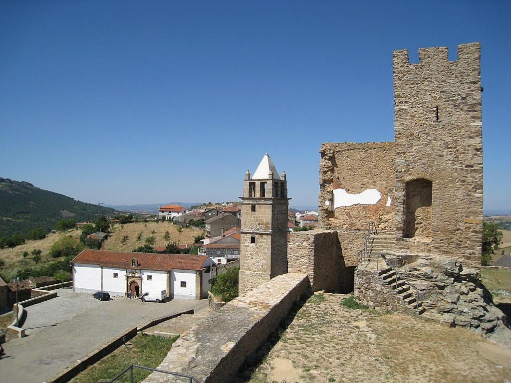 Anju-Pardal Villa Mogadouro  Luaran gambar
