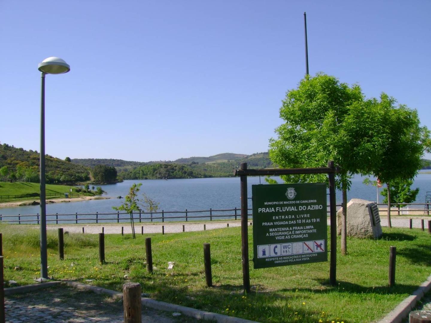 Anju-Pardal Villa Mogadouro  Luaran gambar
